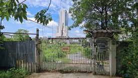 Land for sale in Bang Kapi, Bangkok near MRT Pradit Manutham