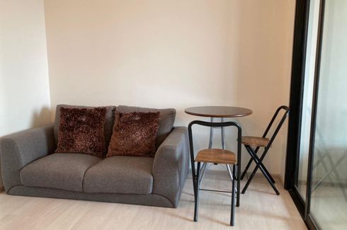 1 Bedroom Condo for rent in Bang Kapi, Bangkok near MRT Phetchaburi