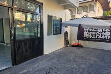 3 Bedroom House for rent in Huai Khwang, Bangkok near MRT Phra Ram 9