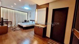 2 Bedroom Condo for sale in Noble Remix, Khlong Tan, Bangkok near BTS Thong Lo