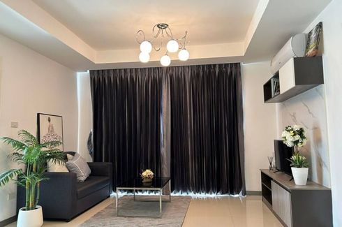 2 Bedroom Condo for sale in Nong Pa Khrang, Chiang Mai