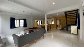 3 Bedroom House for rent in Thung Maha Mek, Bangkok near BTS Sala Daeng