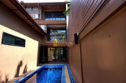 4 Bedroom Townhouse for rent in Phra Khanong, Bangkok near BTS Phra Khanong