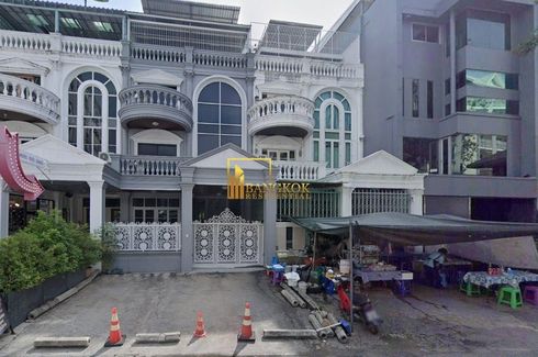 6 Bedroom Townhouse for rent in Chong Nonsi, Bangkok near MRT Khlong Toei