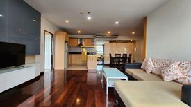 2 Bedroom Apartment for rent in Teja Lake View Apartments, Khlong Toei, Bangkok near BTS Nana