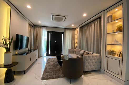 House for rent in Nantawan Ramintra -​ Paholyothin 50, Tha Raeng, Bangkok