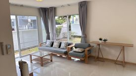 House for rent in Surasak, Chonburi