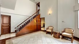 4 Bedroom Townhouse for rent in Silom, Bangkok near BTS Sala Daeng