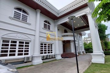 6 Bedroom House for rent in Bang Chak, Bangkok near BTS Punnawithi