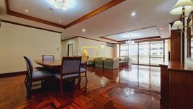 3 Bedroom Apartment for rent in Sriratana Mansion 2, Khlong Toei Nuea, Bangkok near BTS Asoke