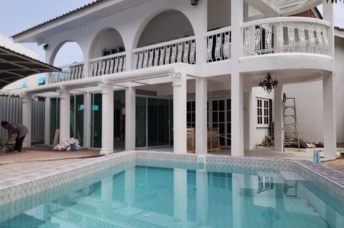 4 Bedroom Villa for rent in Chonburi