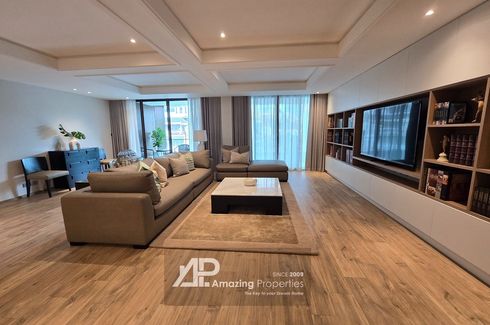 3 Bedroom Apartment for rent in The Grand Ekkamai, Phra Khanong Nuea, Bangkok near BTS Ekkamai