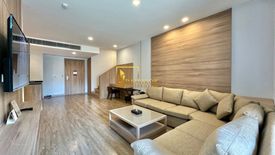 2 Bedroom Serviced Apartment for rent in Adelphi Grande Sukhumvit, Khlong Tan Nuea, Bangkok near BTS Phrom Phong