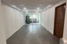4 Bedroom Townhouse for rent in Phra Khanong Nuea, Bangkok near BTS Ekkamai