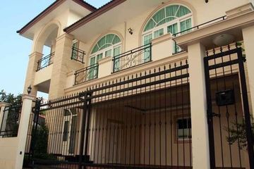 5 Bedroom House for rent in Khlong Toei, Bangkok near BTS Nana