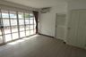 3 Bedroom Townhouse for rent in Khlong Tan Nuea, Bangkok