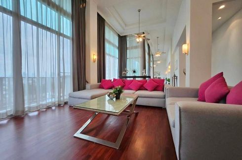 4 Bedroom Apartment for rent in Silom, Bangkok near BTS Surasak