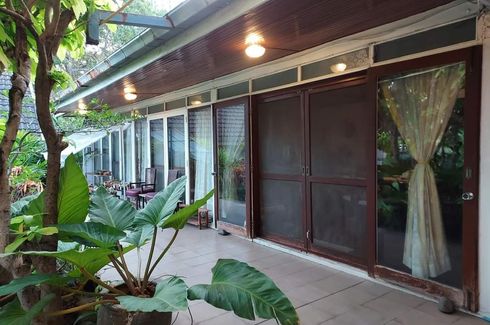 5 Bedroom House for rent in Khlong Toei Nuea, Bangkok near BTS Nana