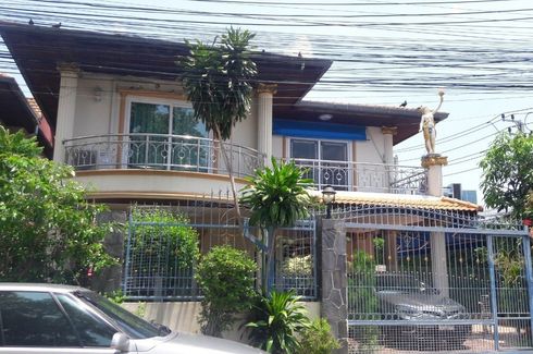 3 Bedroom House for sale in Na Kluea, Chonburi