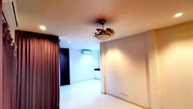 3 Bedroom Condo for Sale or Rent in Tha Raeng, Bangkok