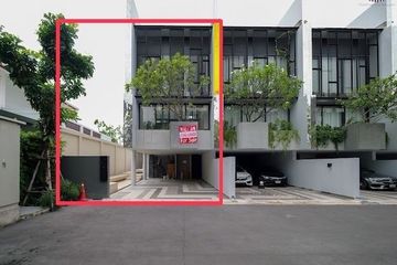 3 Bedroom Townhouse for rent in Baan Puripuri Courtyard Pattanakarn, Suan Luang, Bangkok