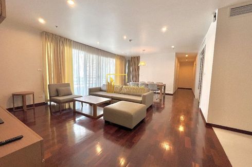 2 Bedroom Apartment for rent in Khlong Tan Nuea, Bangkok near MRT Sukhumvit