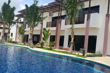 3 Bedroom Townhouse for Sale or Rent in Phe, Rayong