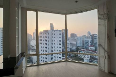 3 Bedroom Condo for sale in Royce Private Residences, Khlong Toei Nuea, Bangkok near BTS Asoke