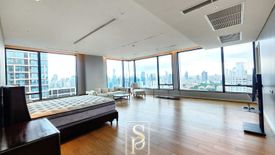 3 Bedroom Condo for sale in Sindhorn Residence, Langsuan, Bangkok near BTS Ploen Chit