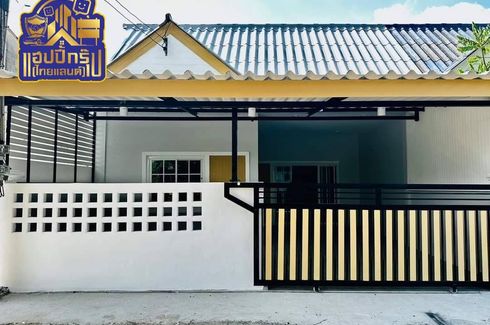 2 Bedroom Townhouse for sale in Surasak, Chonburi