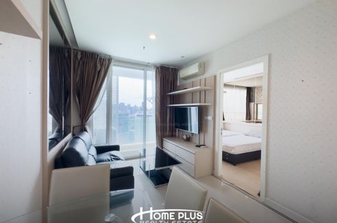 1 Bedroom Condo for sale in Huai Khwang, Bangkok