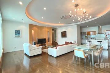 3 Bedroom Condo for sale in Baan Sathorn Chaopraya, Khlong Ton Sai, Bangkok near BTS Krung Thon Buri