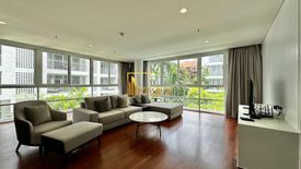 3 Bedroom Apartment for rent in Phra Khanong Nuea, Bangkok near BTS Ekkamai