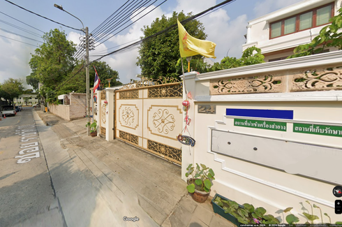 4 Bedroom House for sale in Suan Chittralada, Bangkok near Airport Rail Link Ratchawithi