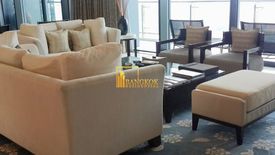 3 Bedroom Condo for rent in St. Regis Residences Bangkok, Langsuan, Bangkok near BTS Ratchadamri