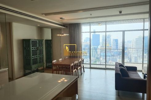 2 Bedroom Condo for rent in Urbana Sathorn, Thung Maha Mek, Bangkok near MRT Silom