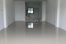 2 Bedroom Commercial for sale in Phanthai Norasing, Samut Sakhon
