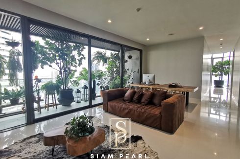 2 Bedroom Condo for sale in Vittorio, Khlong Tan Nuea, Bangkok near BTS Phrom Phong