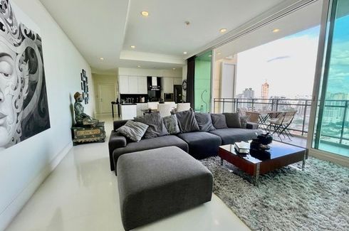 2 Bedroom Condo for sale in Khlong Tan Nuea, Bangkok