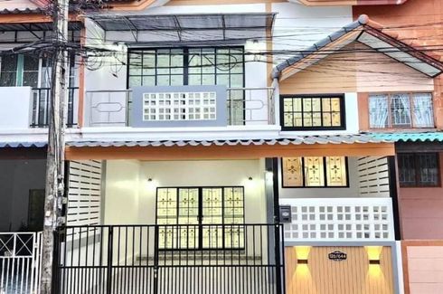 3 Bedroom Townhouse for sale in Eastern Land House 2, Surasak, Chonburi