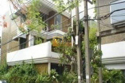 3 Bedroom Townhouse for rent in Thonglor Garden, Khlong Tan Nuea, Bangkok near BTS Thong Lo