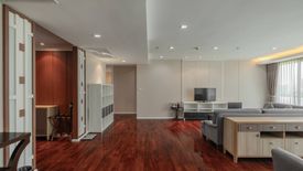 3 Bedroom Apartment for rent in Khlong Toei, Bangkok near BTS Asoke