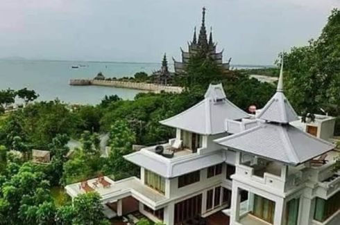 5 Bedroom Villa for Sale or Rent in Na Kluea, Chonburi