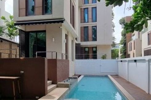 3 Bedroom House for rent in Chong Nonsi, Bangkok