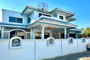 6 Bedroom House for rent in Chim Phli, Bangkok