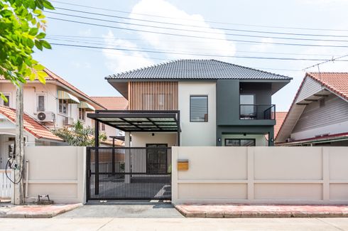 3 Bedroom House for sale in Ban Waen, Chiang Mai