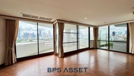 2 Bedroom Condo for sale in Baan Yen Akard, Chong Nonsi, Bangkok near MRT Lumpini