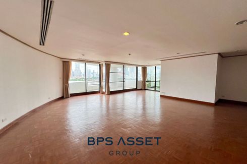 2 Bedroom Condo for sale in Baan Yen Akard, Chong Nonsi, Bangkok near MRT Lumpini