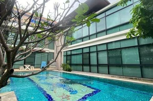 4 Bedroom House for sale in Suan Luang, Bangkok