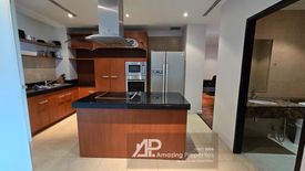 3 Bedroom Condo for Sale or Rent in The Cadogan Private Residence, Khlong Tan Nuea, Bangkok near BTS Phrom Phong